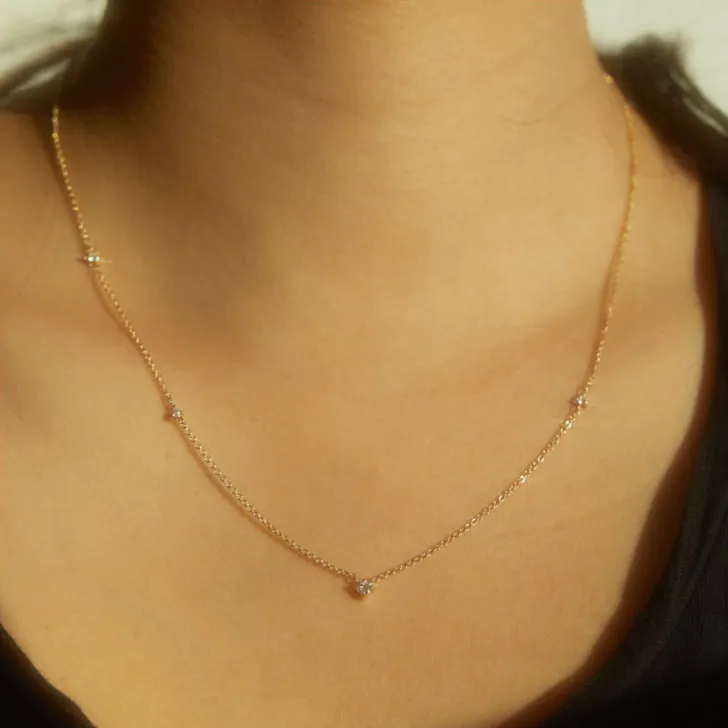 Diamond Hairline Necklace