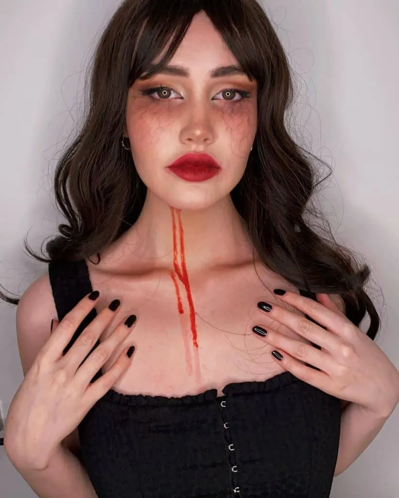  Katherine Pierce Inspired Vampire Makeup

