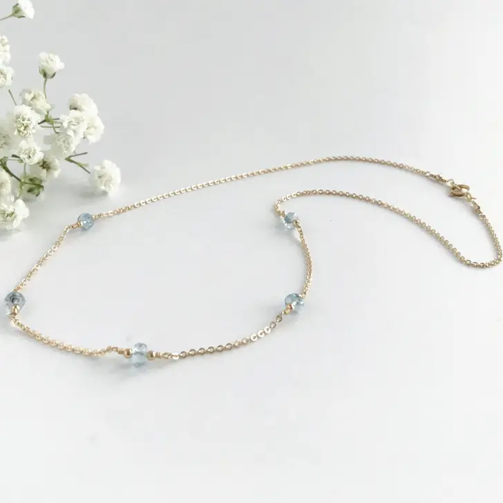 Dainty Aquamarine Necklace