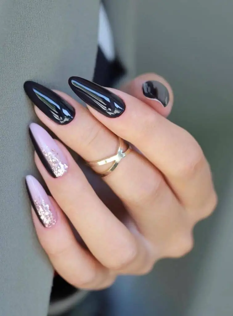 Black nails with Glitter Ombre