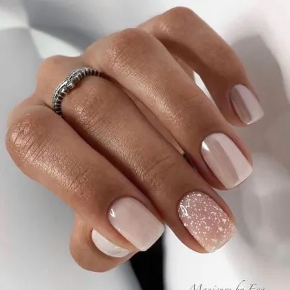 White pearl Nail Designs