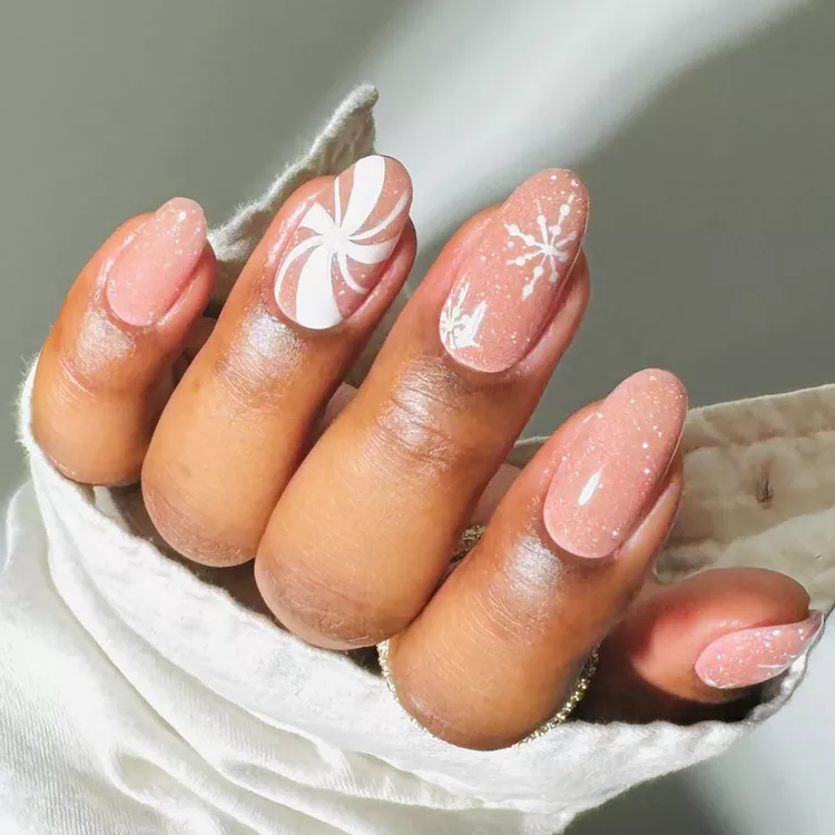 Freshly fallen snowflake nails designs