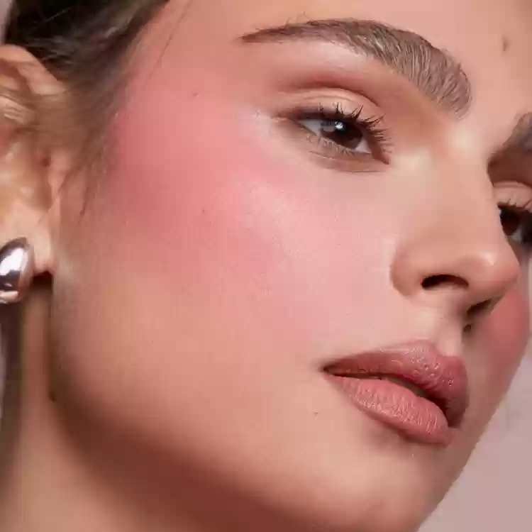 Pink Glow Makeup